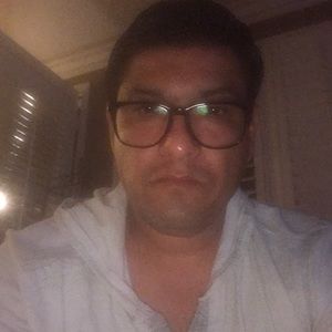 Meet your Posher, Victor